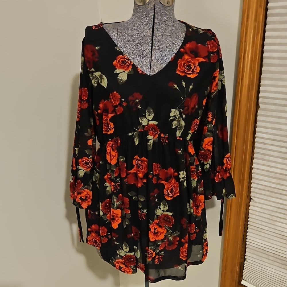 Sirenlily maternity floral top
